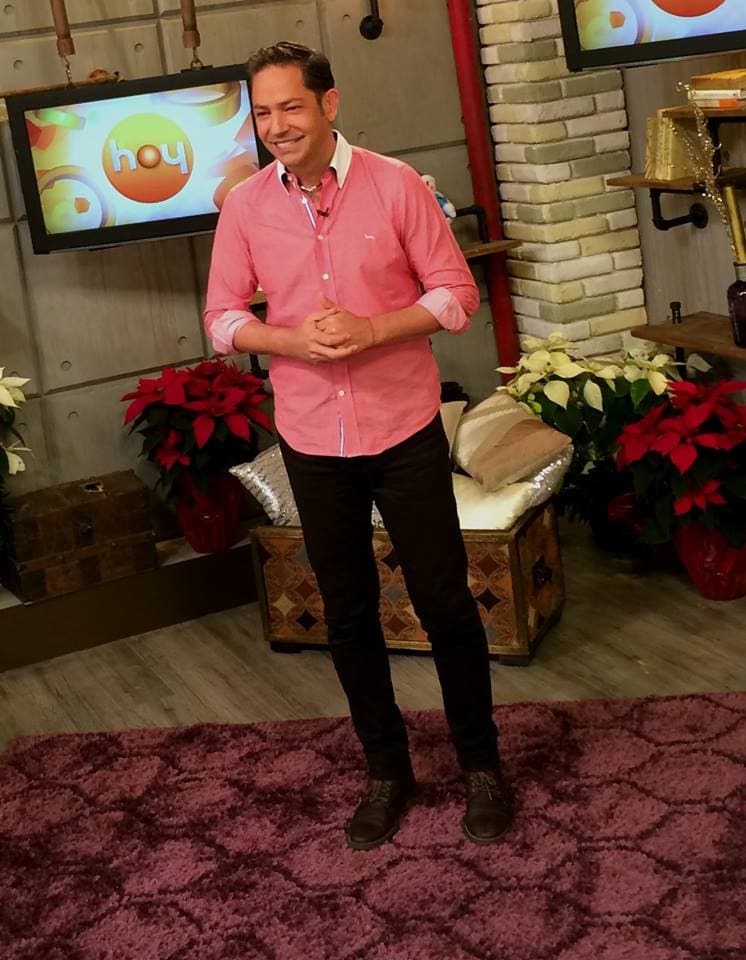 Jan siempre luce guapísimo.