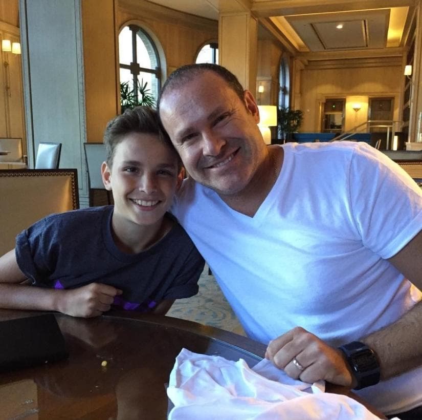 Para felicitarlo en su gran día, el conductor mexicano usó las redes sociales y en un mensaje resaltó las mayores virtudes de su hijo adolescente.