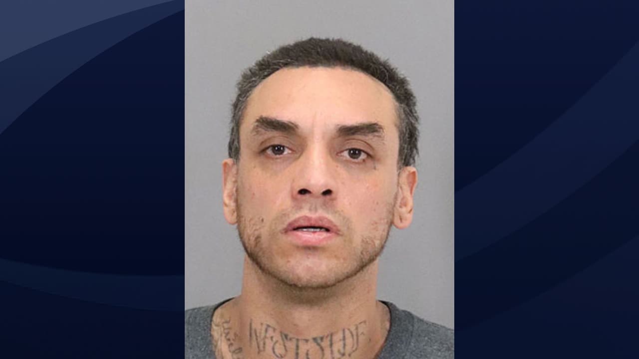 Marcos Villareal es residente de San José y tiene 41 años.