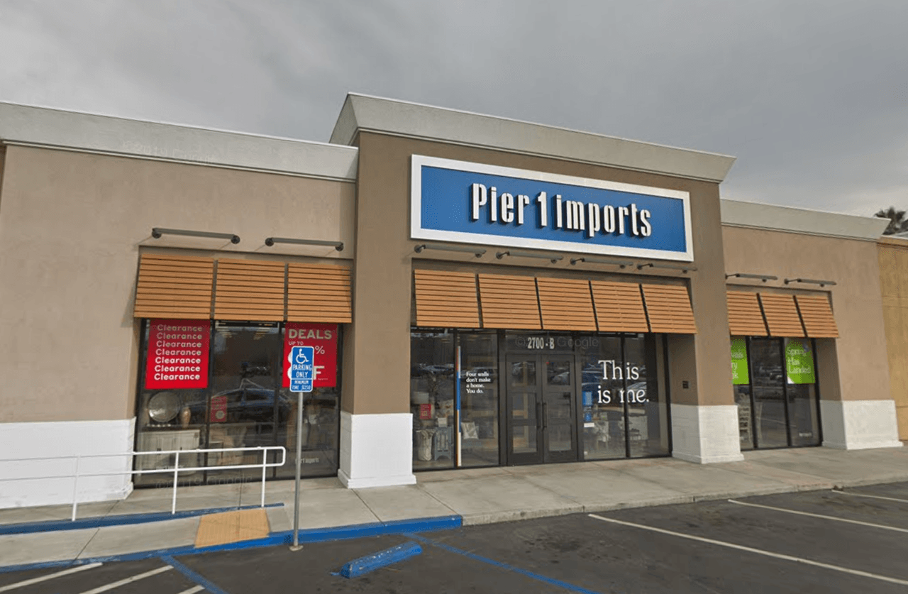 Dirección: 2700 E Workman Ave., West Covina.