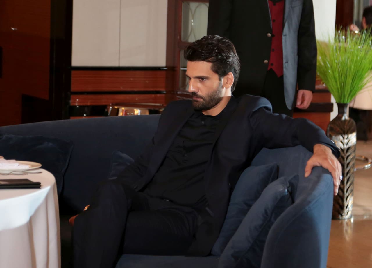 Ese año obtuvo el protagónico de la serie ‘Karaoglan’, una serie de época. En entrevista para el medio español Diez Minutos en marzo de 2019, Kaan Urgancıoğlu declaró que la actuación le salvó la vida.