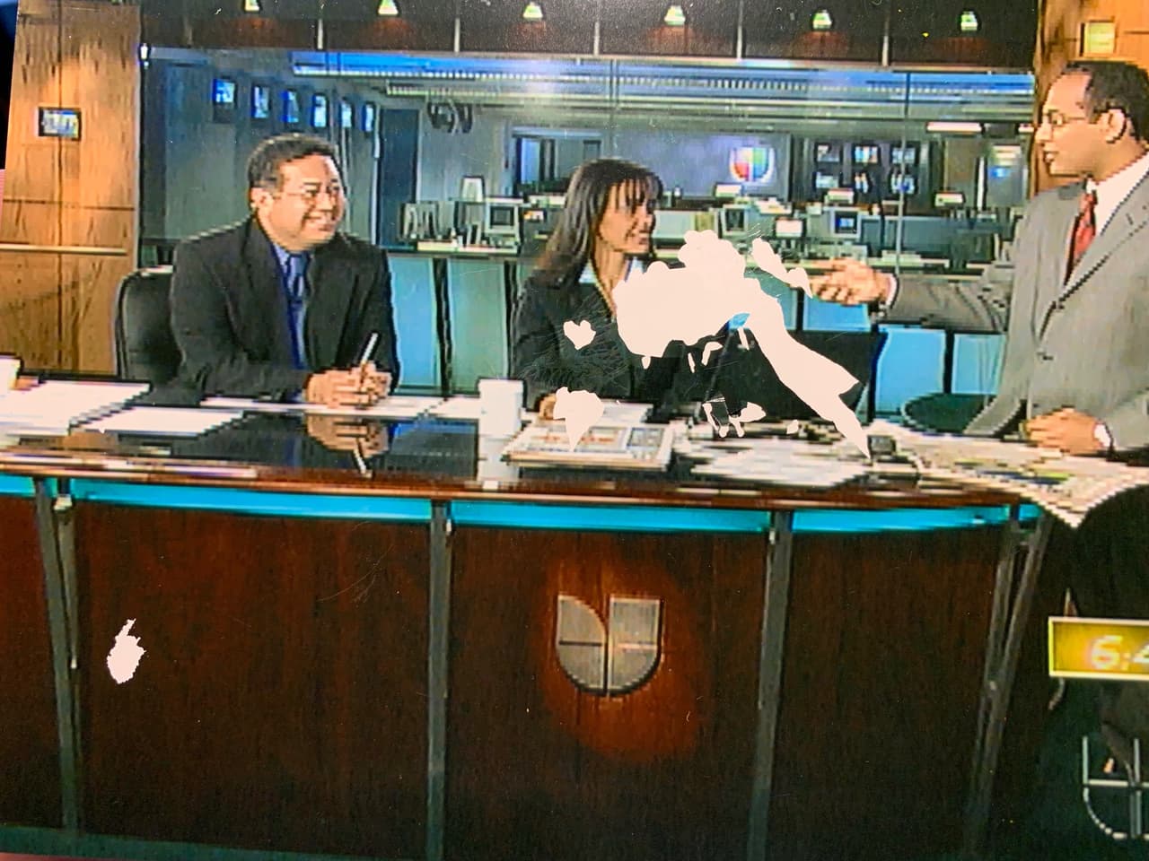 Los mayores éxitos de su carrera los ha logrado aquí en Estados Unidos, en donde ha narrado los juegos de los Yankees de Nueva York y los Phillies de Philadelphia; ha cubierto los principales eventos deportivos a nivel mundial y ha tenido en sus programas tanto en la radio como en la televisión a las máximas figuras de los deportes.