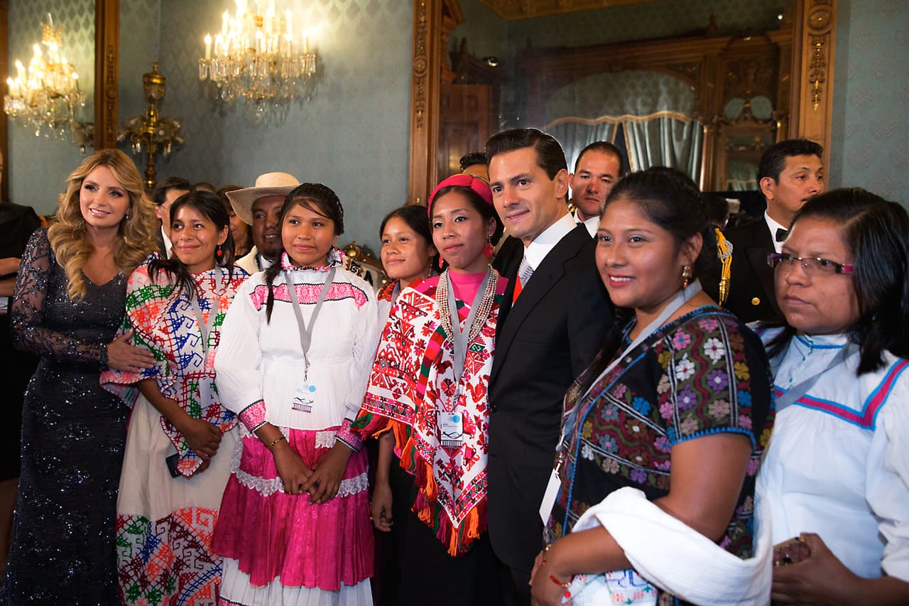 Angélica Rivera y Enrique Peña Nieto durante la ceremonia del 15 de septiembre.