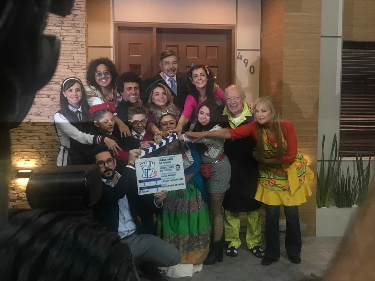Jorge Ortiz de Pinedo dijo que lo más complicado fue volver a reunir al elenco, 12 años después, "Pero, somos una familia, todos pusieron de su parte y aquí estamos todos, con mucho gusto", aseguró.