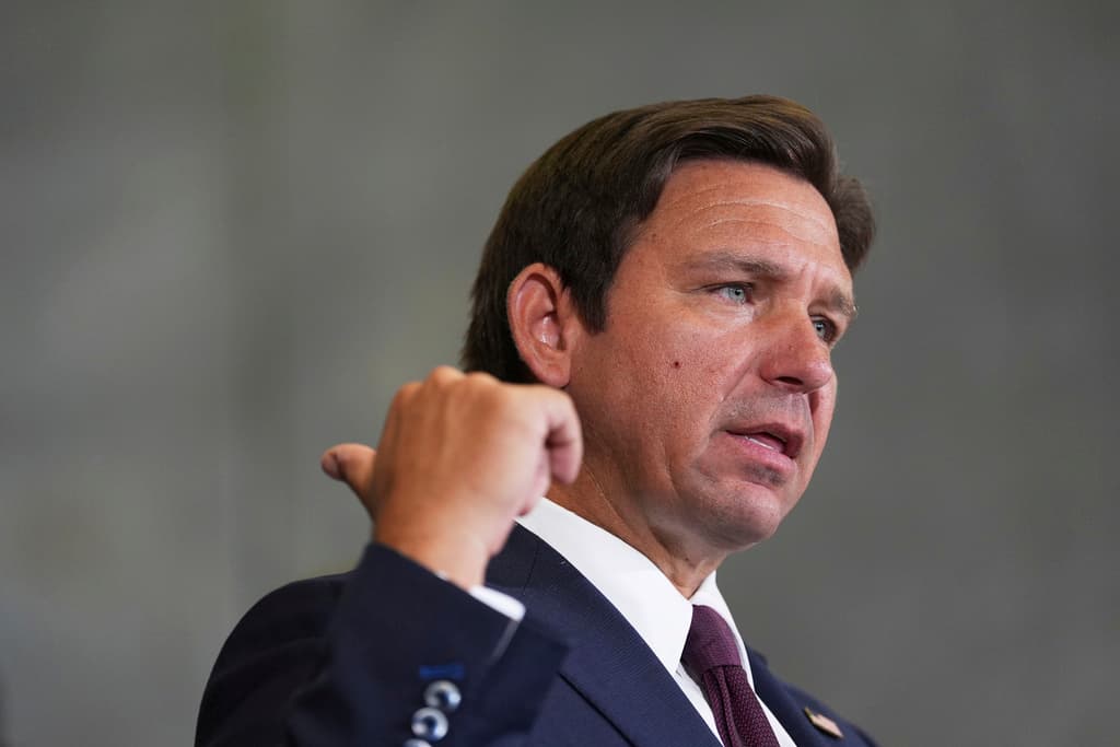 DeSantis niega que Florida sea “jurisdicción santuario” y habla de cooperación migratoria