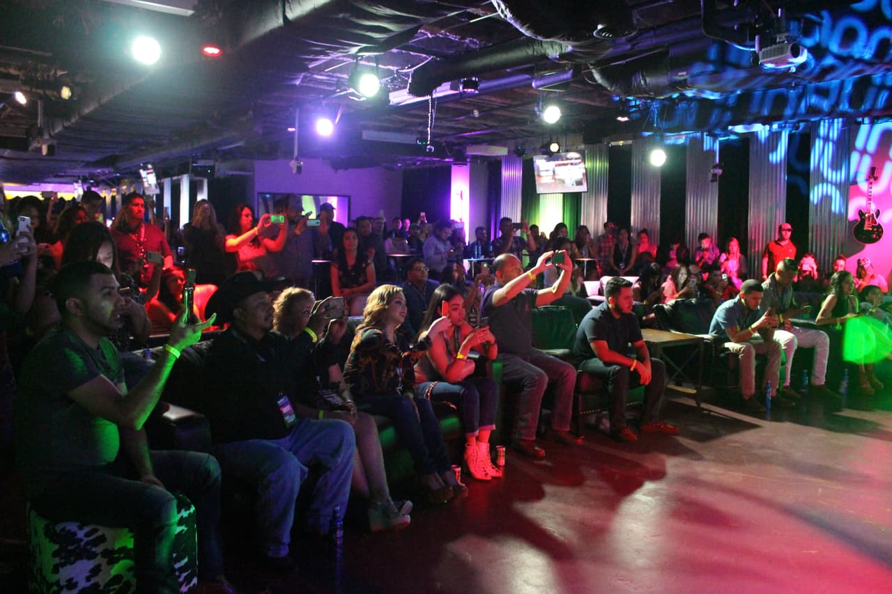 Los fans que estuvieron en el Uforia Lounge tuvieron una oportunidad exclusiva.