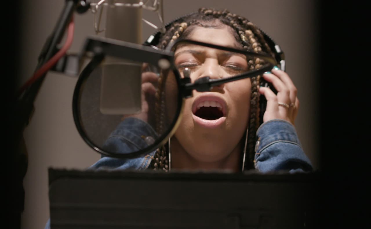 En 2019 lanzó su primer sencillo, titulado 'Día de suerte', de la mano de Universal Music. También grabó de manera independiente el tema 'Gotita de amor', junto al cantante urbano Yexian, quien compuso y produjo la canción. Aunque se ha dado a conocer como baladista, no descarta incursionar en el género urbano para poder hacer colaboraciones con otros artistas.