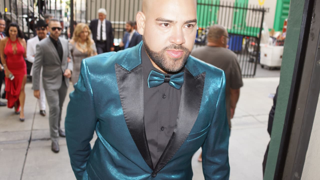 Raúl Molinar, Carla Medrano y Andres Maldonado se robaron el show durante la ceremonia del Balón de Oro en la ciudad de Los Ángeles.