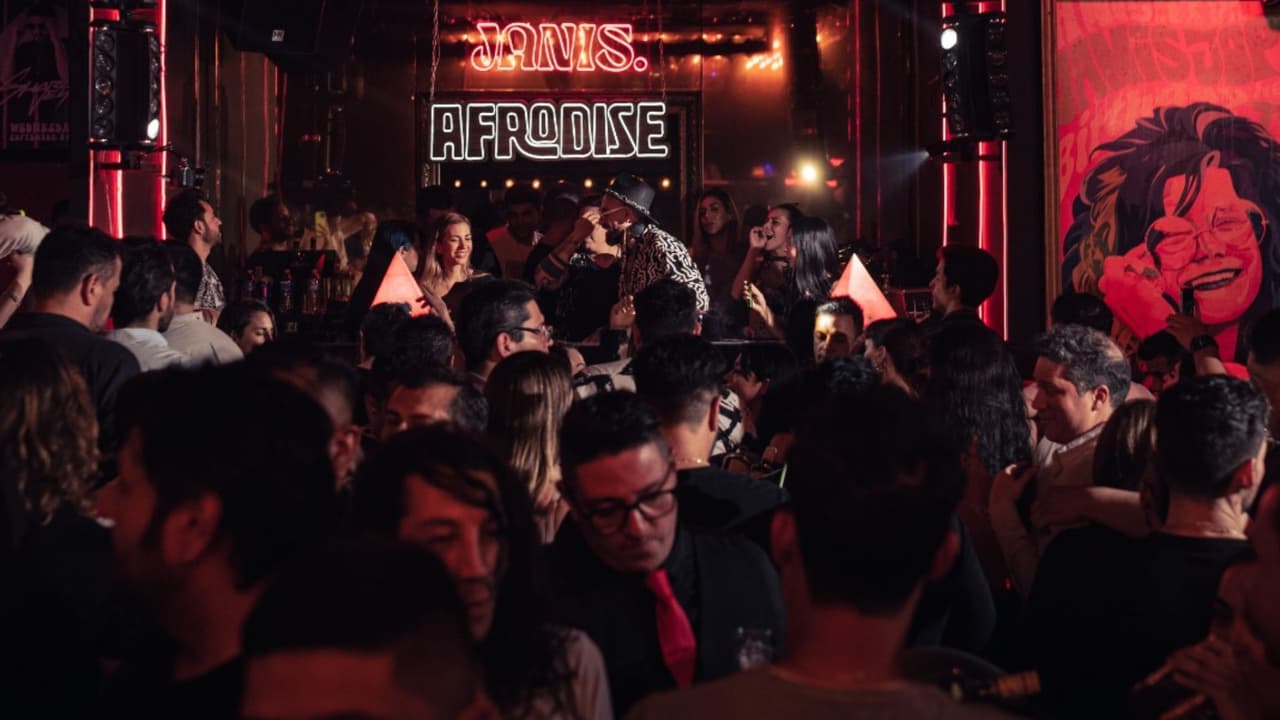 Aaron Sevilla es el arquitecto de esta experiencia sensorial