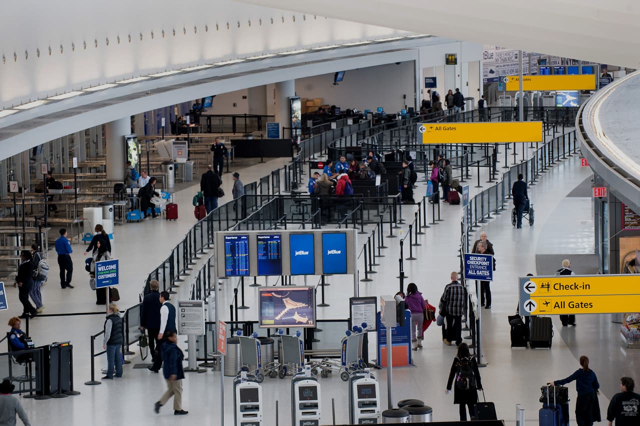Casa Blanca endurece medidas de seguridad para visitantes que no requieren visa de turismo