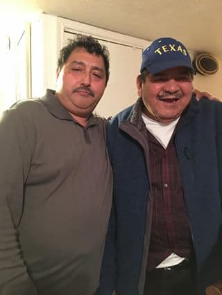 Feliz día de el papá ha mi papá domingo Alonzo y ha mi esposo Ramón Estrada.