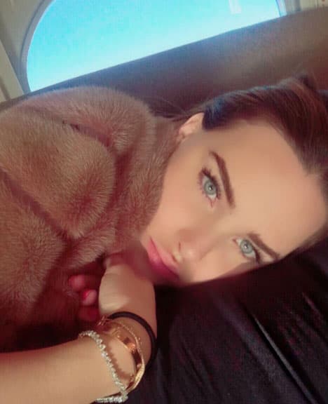 ¡Qué ojitos nos echa Beli!