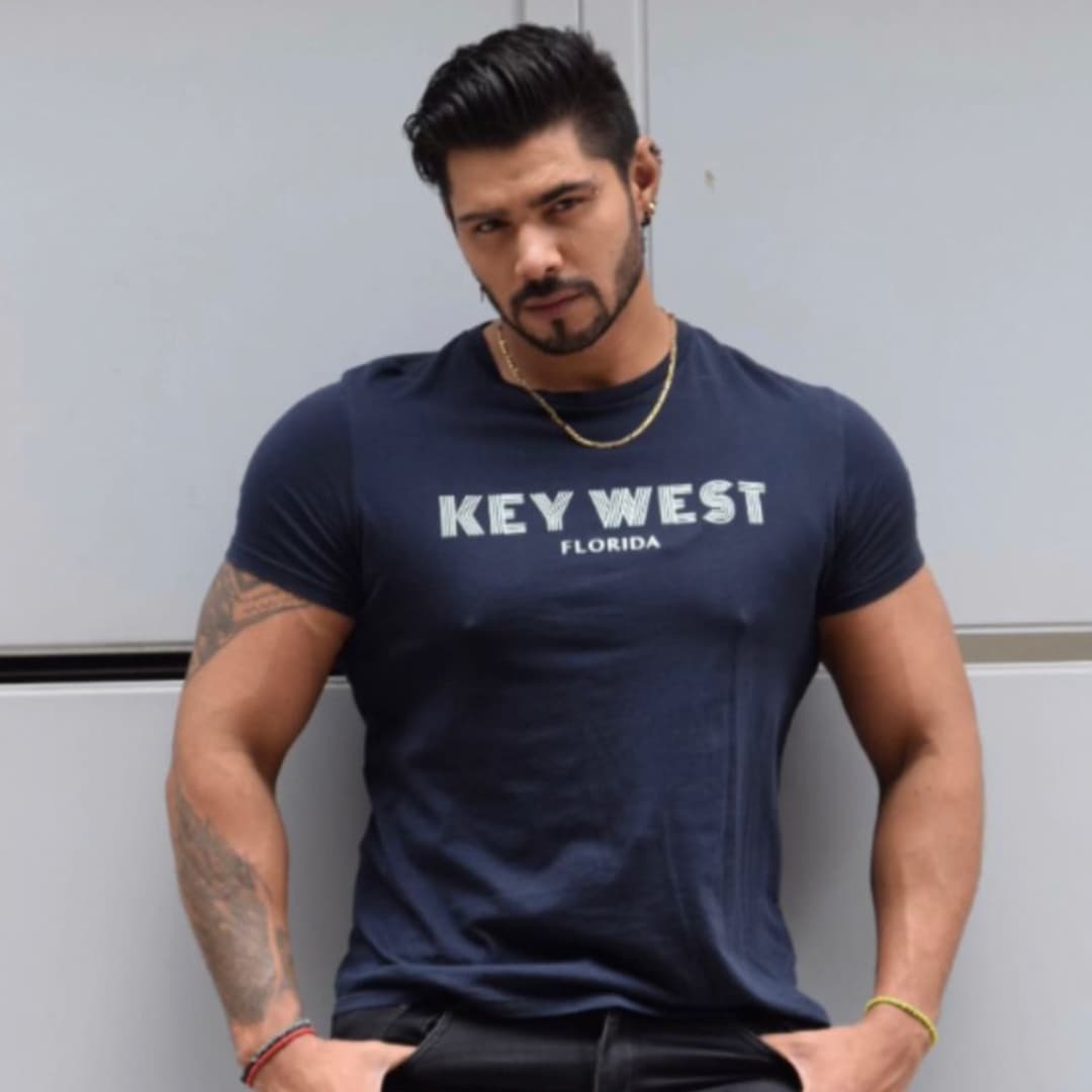 La puerta del amor volverá a recibir a las flechadas que quieran conocer a amorosos como Francisco, mexicano de 30 años que vive en Texas, es ingeniero eléctrico, compositor musical, y está muy soltero.