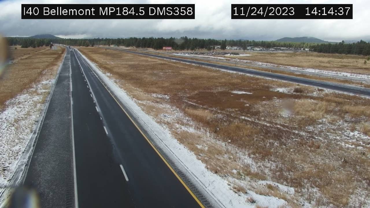 Esta actividad se desplazará hacia el este a medida que un frente frío avance lentamente por el estado y se estima que habrá caída de nieve adicional desde la 1 de la tarde hasta las 11 de esta noche.