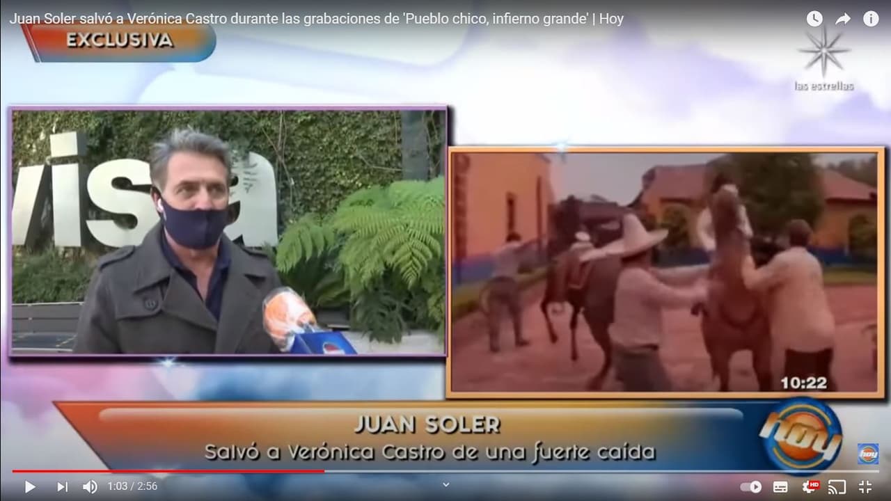 Relató que habían colocado a los dos caballos que montaban uno al lado de otro, pues se bajarían de su respectiva cabalgadura. Él lo hizo primero, se trasladó hacia donde estaba la actriz y fue entonces que la salvó.