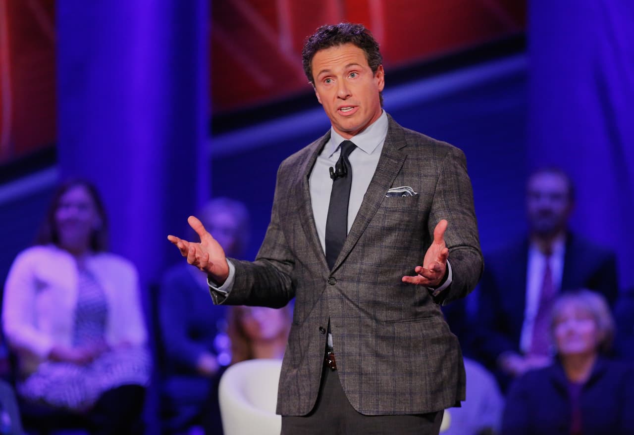 "No te refieres a salvar el país, sino a tu trasero": Chris Cuomo se despacha contra senador republicano por Georgia