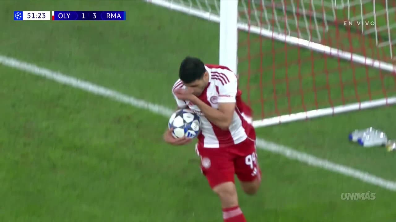 ¡Mehdi Taremi acerca al Olympiakos con un golazo aéreo!