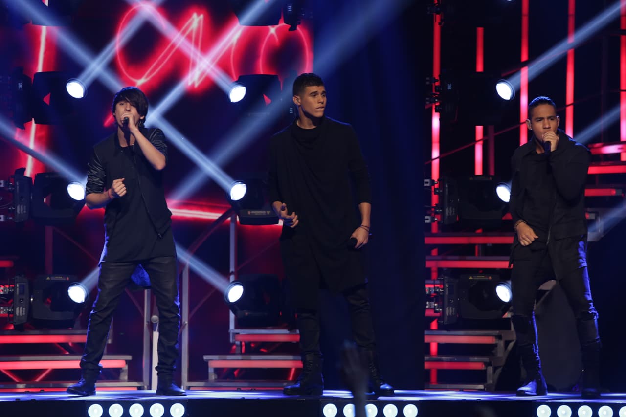 El Dasa y los chicos de CNCO conquistaron a las bellas con sus interpretaciones, en tanto las chicas recibieron una gran sorpresa por parte de Osmel. Todas tuvieron que enfrentarse a un reto que las llevó por las nubes, pero Lisanda y Berenice quedaron en la cuerda floja.