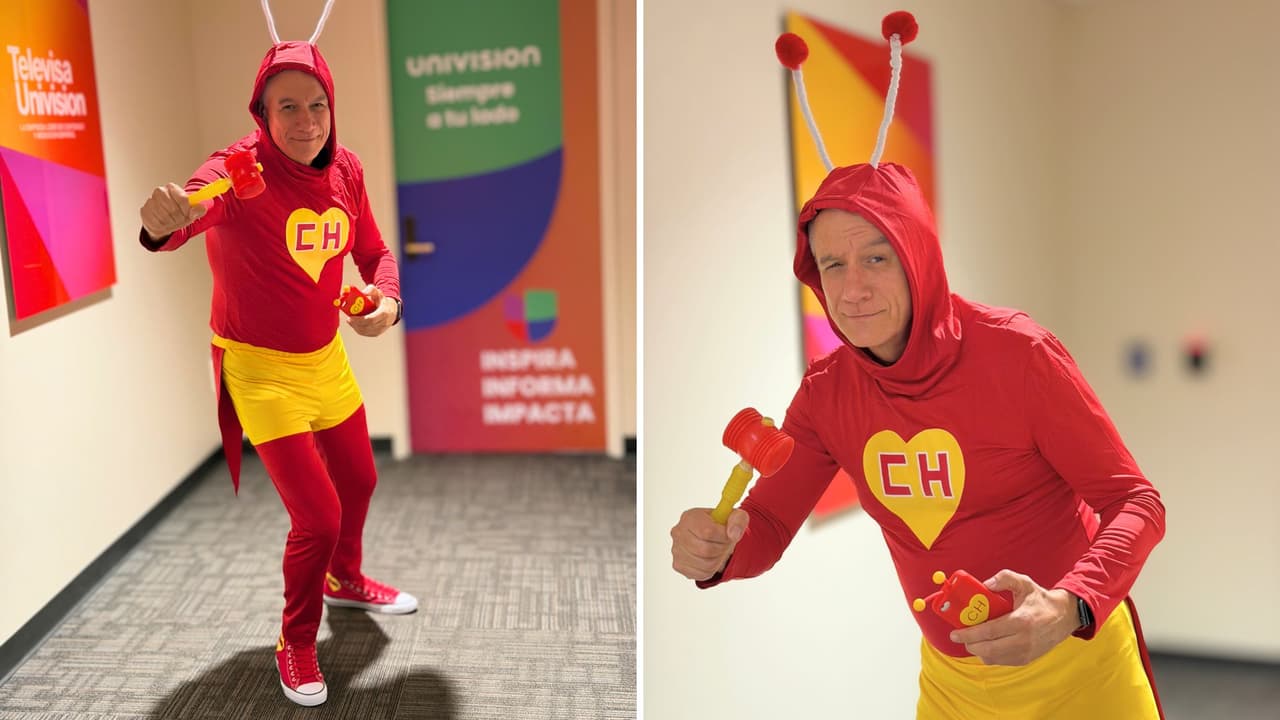 <b>El primero en apuntarse al plan fue nuestro presentador Ángel Pedrero</b>, que llegó a la redacción con toda la actitud y su chipote chillón listo para la acción.
<br>
<b>Como buen Chapulín Colorado</b>, repartió risas, energía y ese buen humor que siempre lo acompaña.
<br>¡Síganme los buenos! ❤️💪