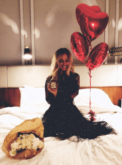 Fue así como después de vivir el que aseguró ha sido "el día más mágico de mi vida", Mariela compartió esta foto que no necesita más explicación, pues la alegría que tiene el rostro lo dice todo.