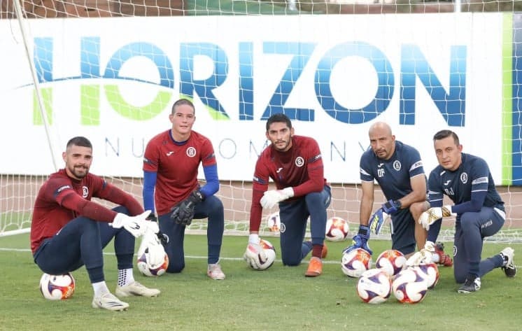 Cruz Azul juega partidos de preparación en Fresno, California, contra el Pachuca.