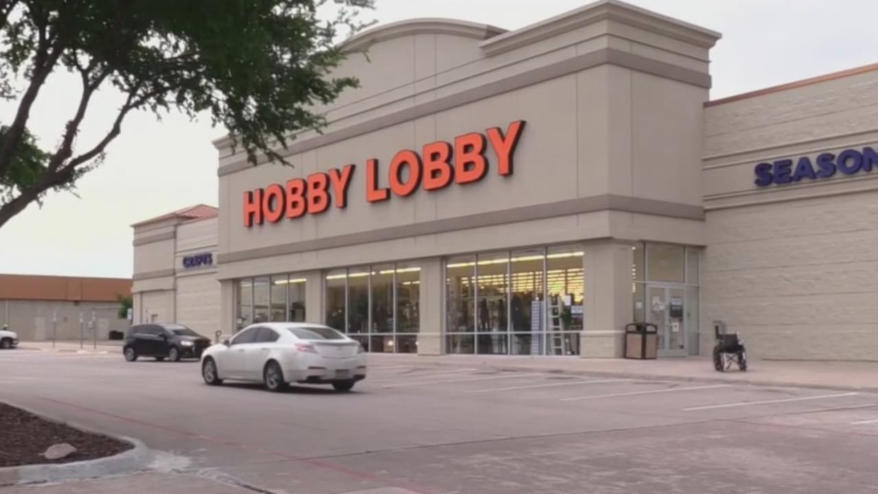 Coronavirus: Ordenan cierre de una tienda Hobby Lobby en Dallas, por operar sin ser considerado negocio esencial