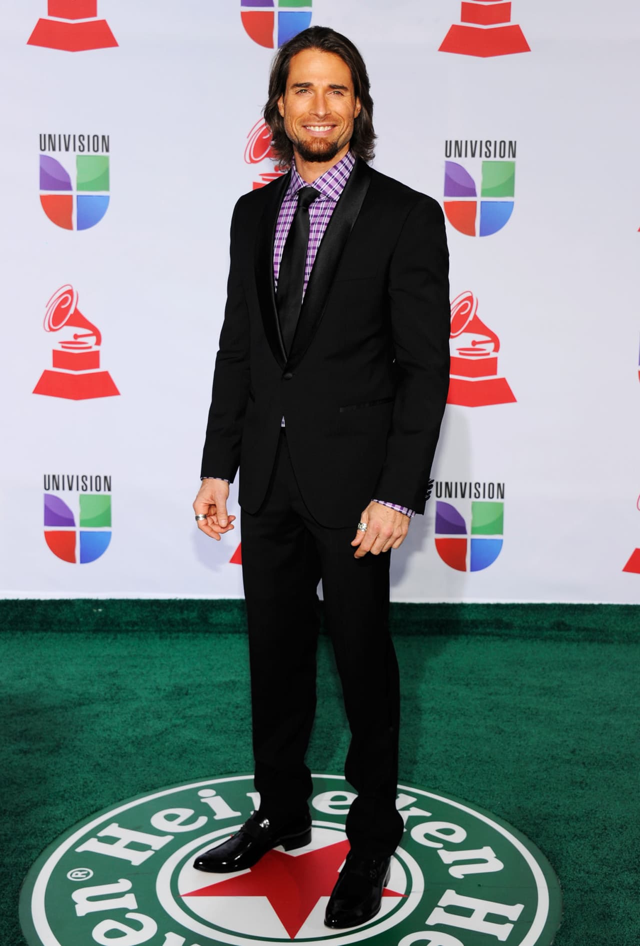 ¿Te gusta cómo se ve el actor argentino con la barba crecida?