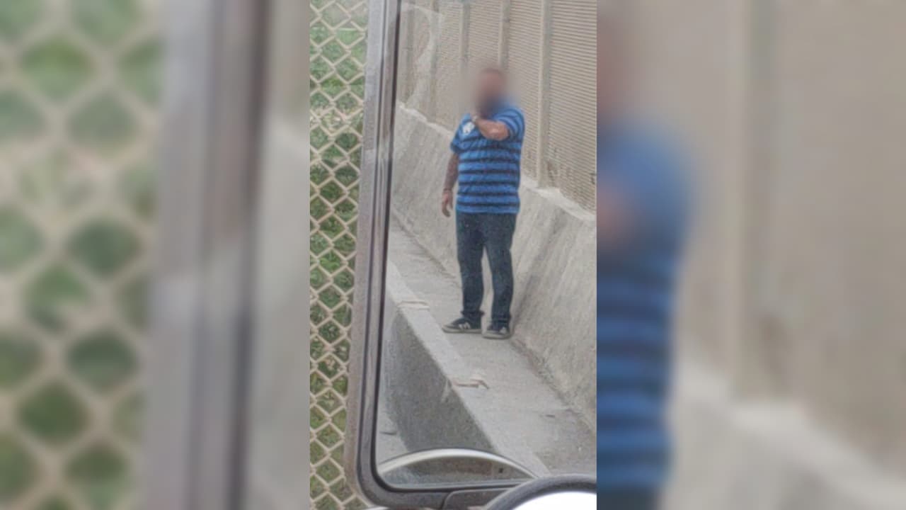 Inmigrante al que le negaron el asilo se cortó el cuello en cruce fronterizo, relatan oficiales mexicanos