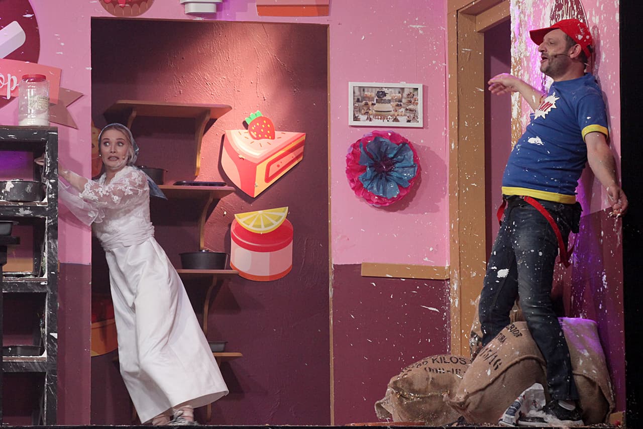 Aunque quizá no tan lista porque fue difícil sujetarse de todo para no caer.