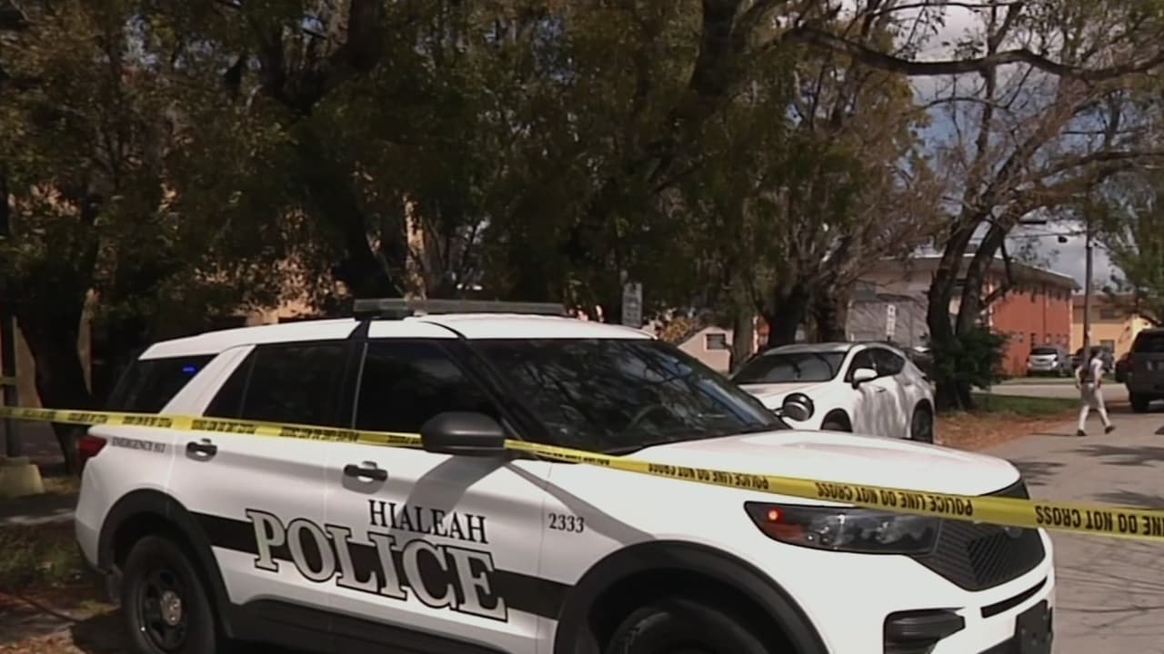 Investigan el homicidio de un hombre en Hialea