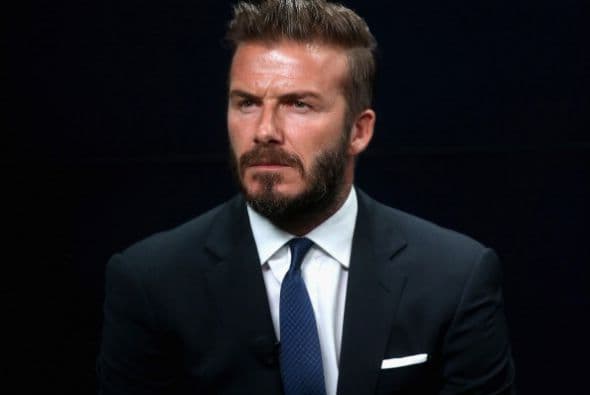 RONALDINHO. El brasileño también aseguró sus piernas por 13 millones de dólares.