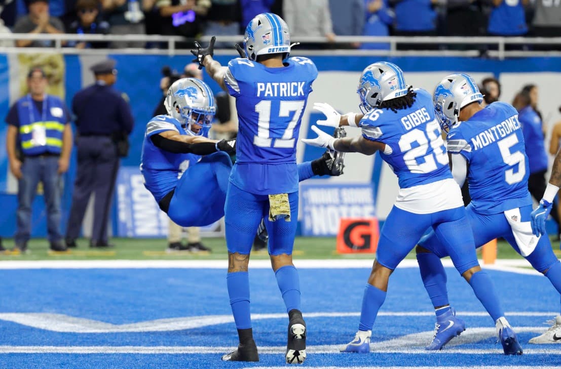 Amon-Ra St. Brown empata marca de la franquicia en triunfo de los Detroit Lions 