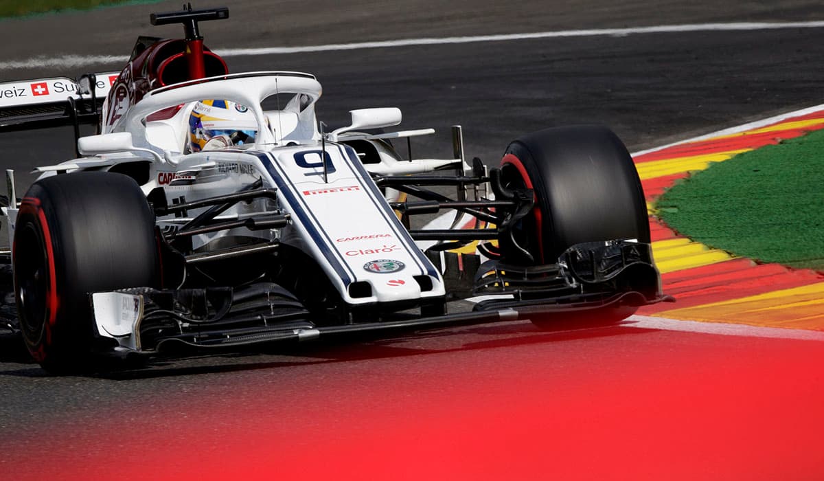El piloto sueco de Sauber, Marcus Ericsson completó la zona de puntos al ubicarse en el décimo lugar.