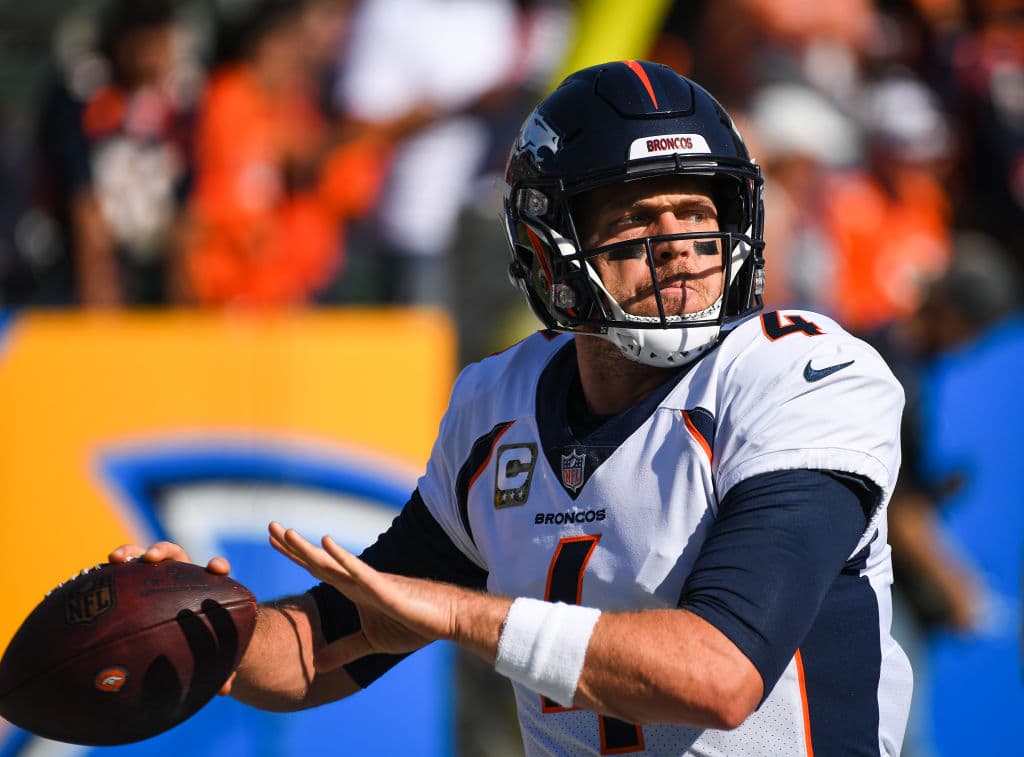 Case Keenum completó 19 de 32 pases para 205 yardas, sin touchdowns, pero sin intercepciones sin una sola captura.