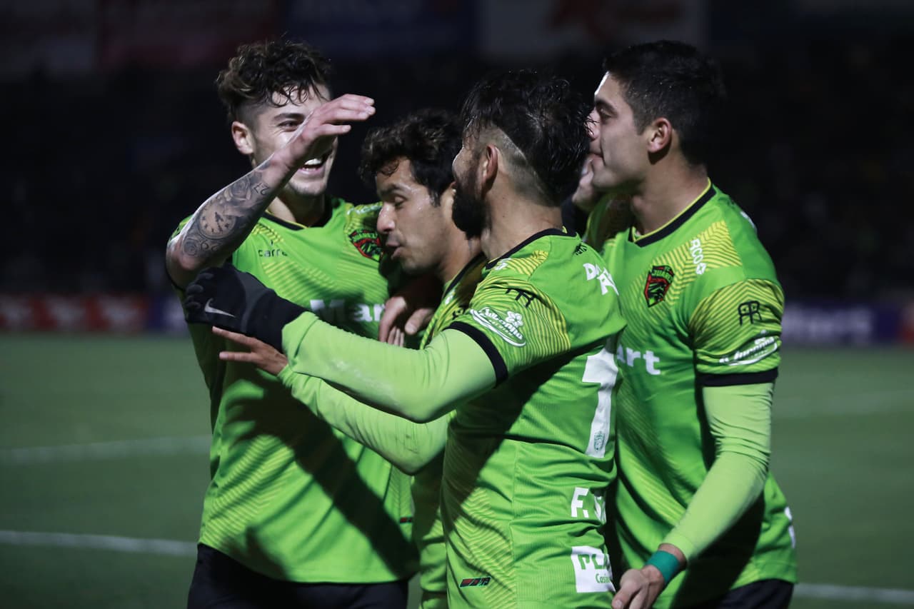 El contragolpe del penal fallado terminó en gol para Bravos.