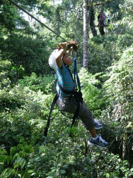 En casa le dicen nene, le gusta el golf y si no llegara a dedicarse a la música estudiaría arquitectura.