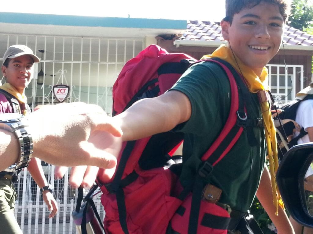 En casa le dicen nene, le gusta el golf y si no llegara a dedicarse a la música estudiaría arquitectura.