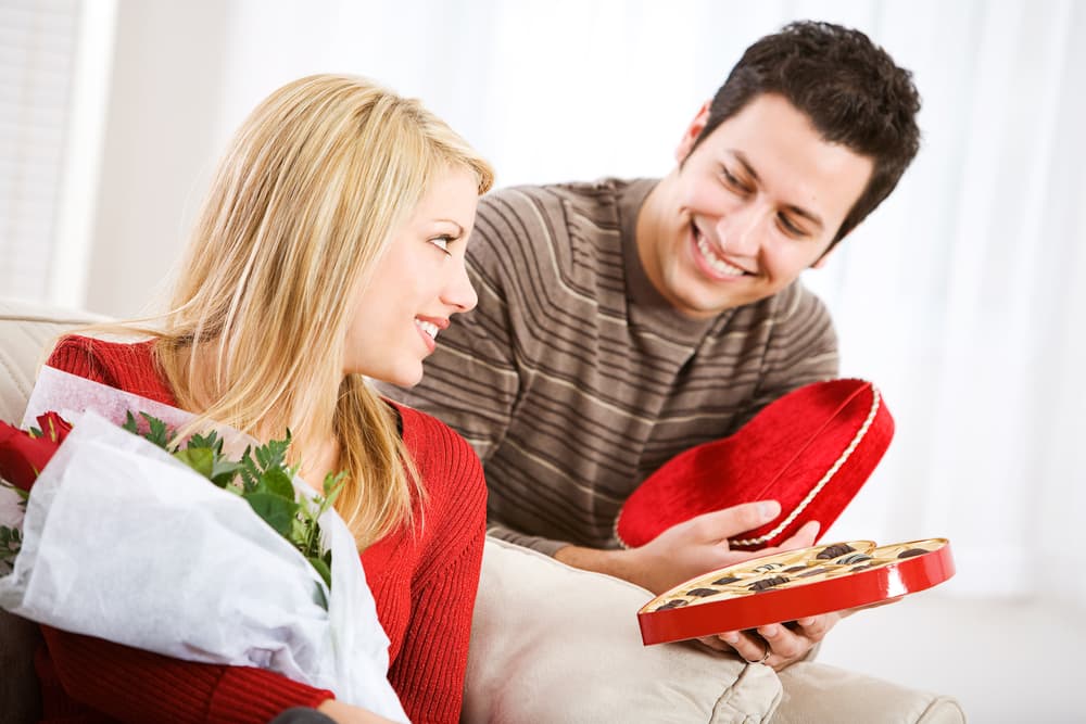 <b>Leo</b>
<br>Para Leo es esencial ser el centro y si existe peligro tratará de reforzar más su posición.