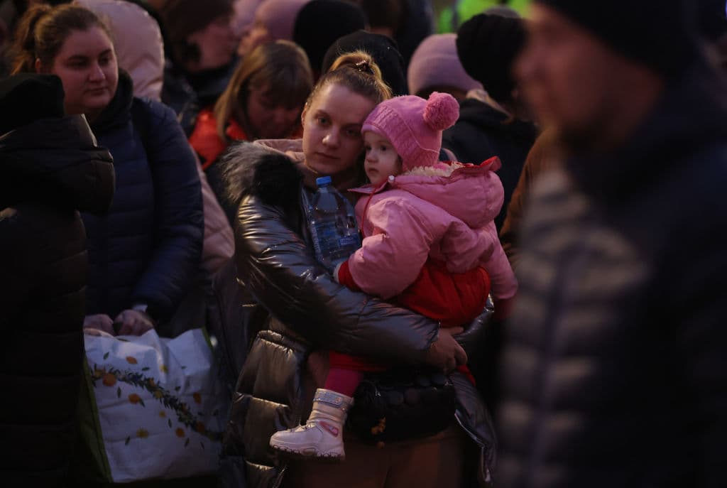 Por qué miles de extranjeros están reservando habitaciones de Airbnb en Ucrania (y no tienen intención de visitar el país)