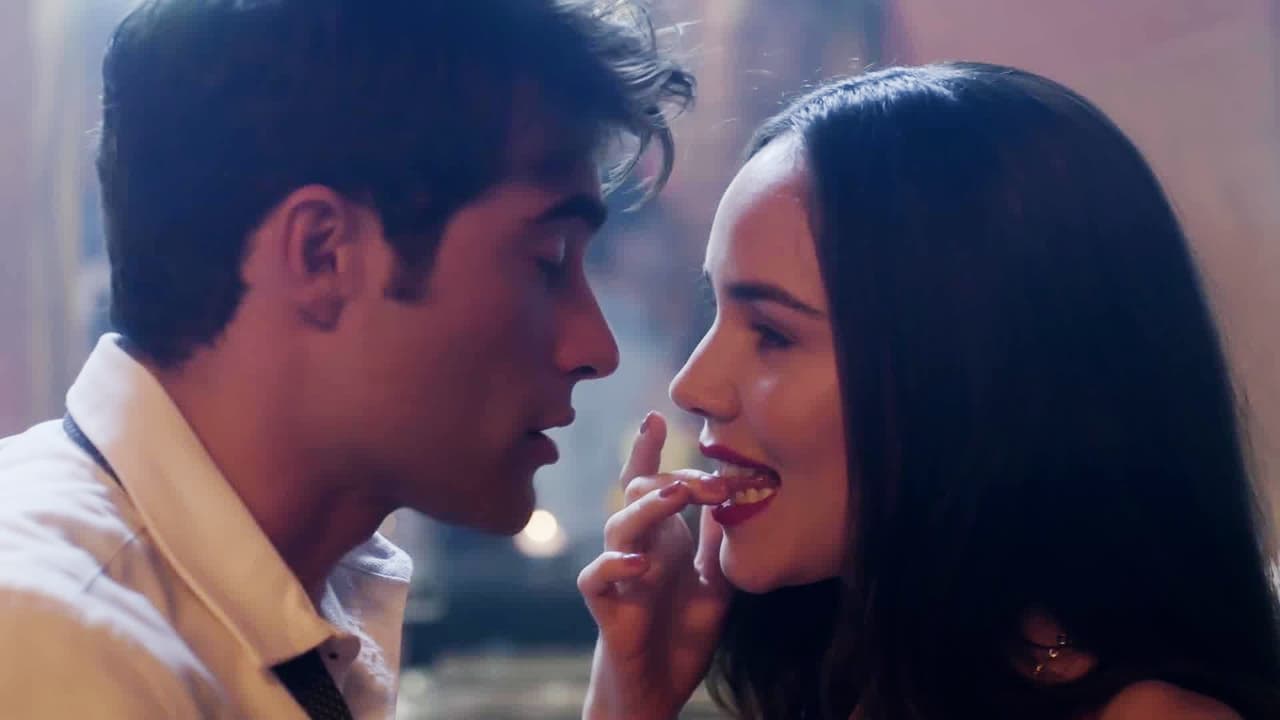 Después de iniciar un romance con Alejandro y de descubrir que no era millonario, Rubí decidió seducir a Héctor sin importarle lo que Maribel pudiera sentir.