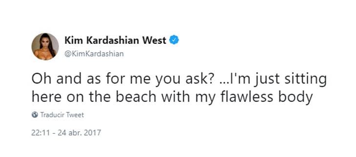 Por eso, la socialité respondió a quienes la criticaron con una publicación en Twitter: "Estoy sentada aquí en la playa con mi perfecto cuerpo".