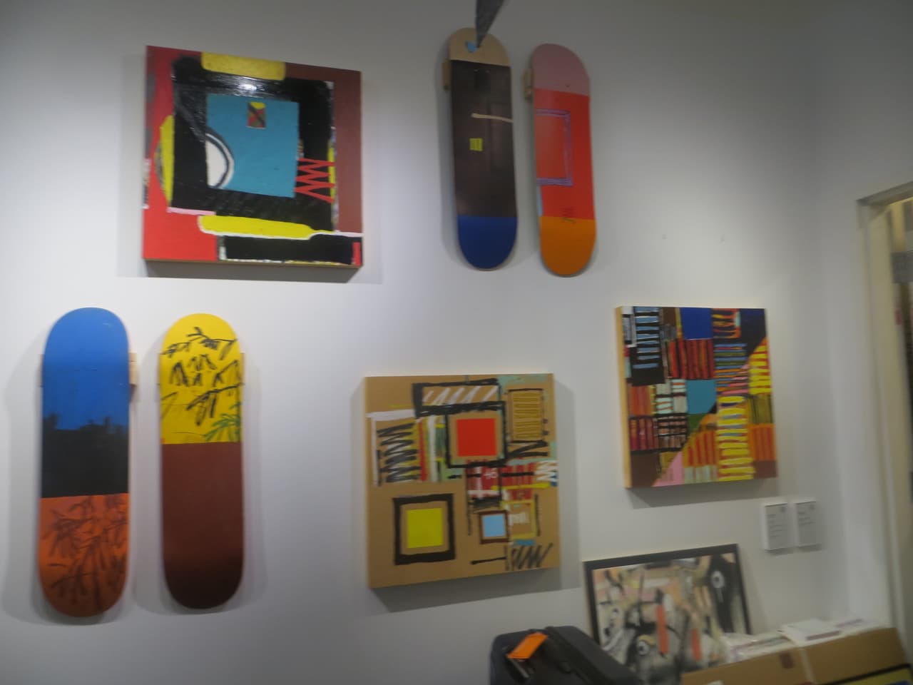 E incluso patinetas y cuadros.