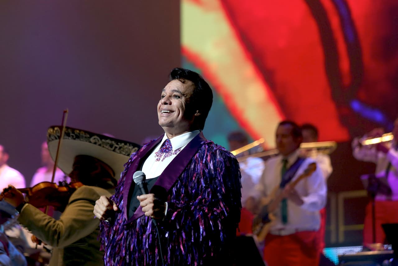 Juan Gabriel ofrece concierto en Nuevo México en beneficio a los niños