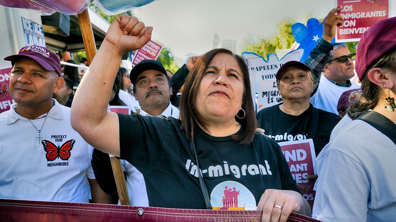 Senador republicano acusa a CHIRLA de financiar las protestas y disturbios en Los Ángeles