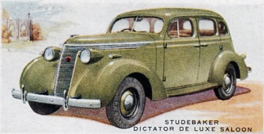 8.
<b>Studebaker DICTATOR</b> 1927-1937.
<br>
<br>Aunque la intención de Studebaker fue establecer que el 'Dictator' era el auto que dictaría como los todos los deberían ser, los chistes no tardaron en llegar. Aunque el nombre no era en castellano, la similitud fonètica con la palabra 'dictador' hizo que más que uno pensara que se trataba de un guiño a los hombres fuertes que dirigian las sanguinarias dictaduras que gobernaban en América Latina en las primeras décadas del siglo XX.