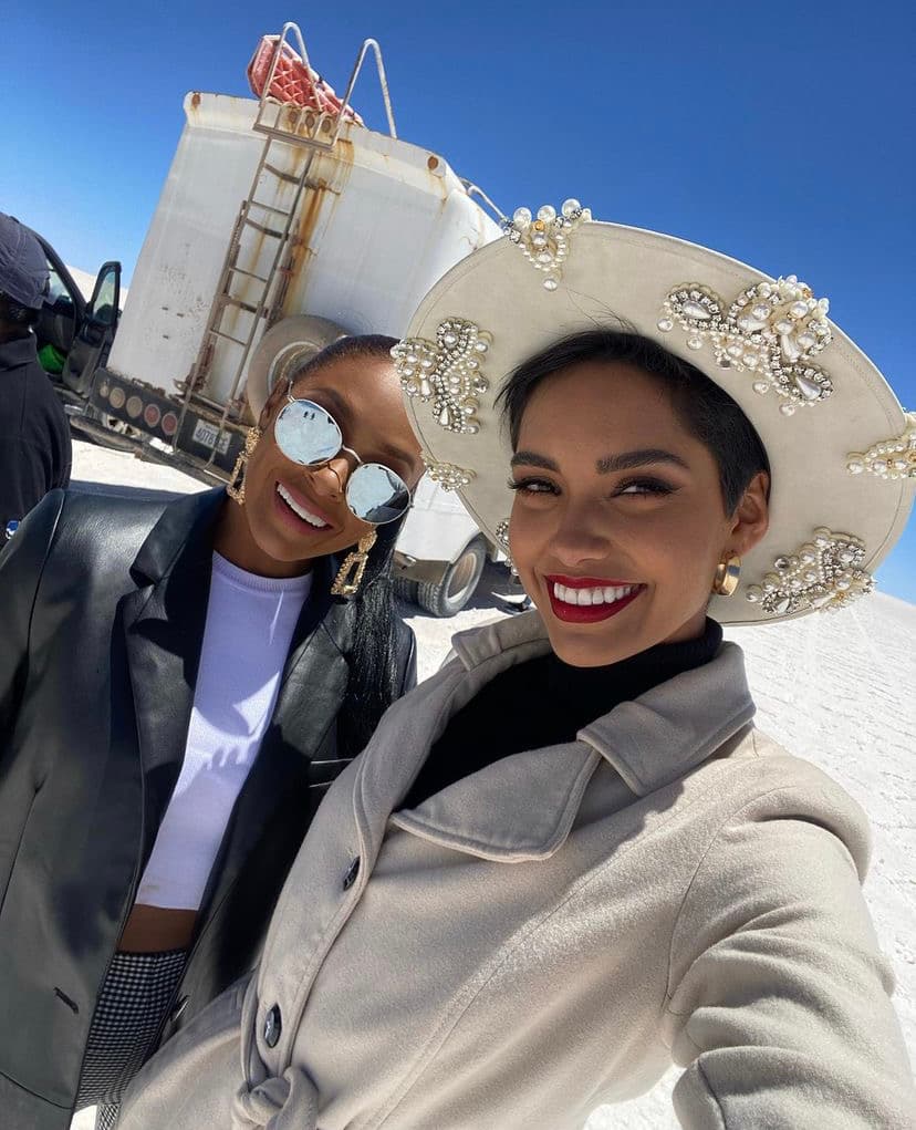 Domina a la perfección el idioma inglés, esto podría ser una gran ventaja al momento del certamen.