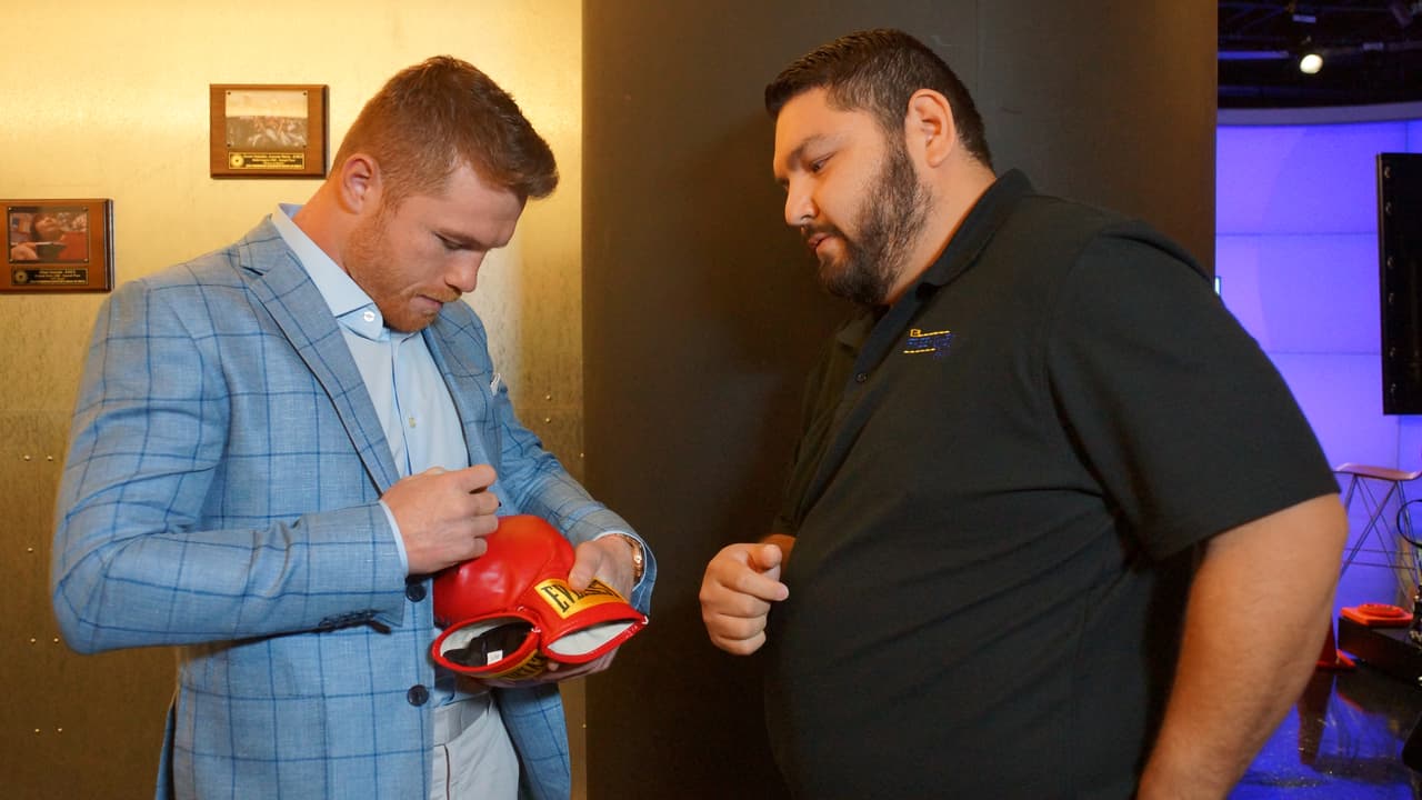 Antes de irse, el boxeador quiso dejarle un regalo al 
<a href="http://www.univision.com/temas/el-tambochi">Tambochi</a> y de ésta forma firmó uno de sus guantes.