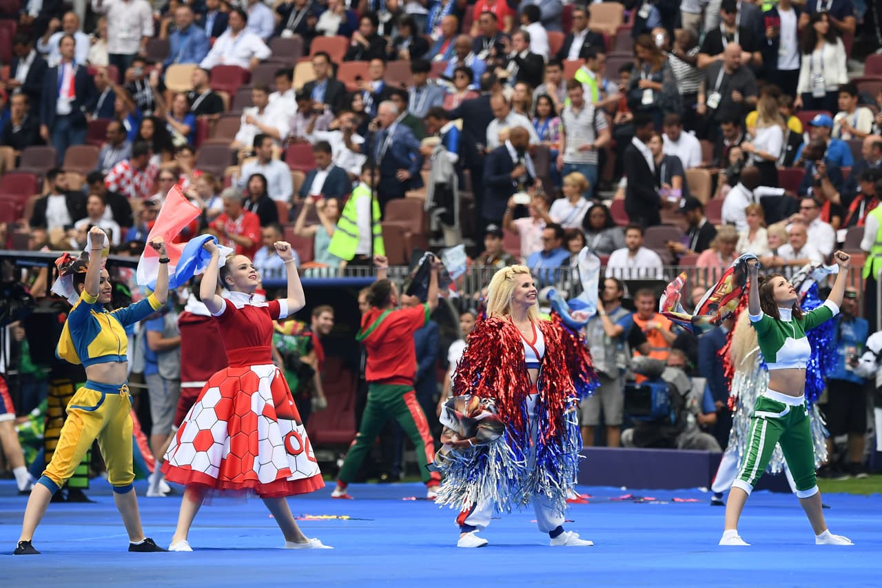 Era Istrefi, Will Smith y Nicky Jam prendieron la fiesta en la ceremonia de clausura en el estadio de Luzhniki, con un colorido y espectáculo y recordando los buenos momentos de Rusia 2018.