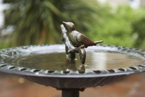 Agua. Suele considerarse una fuente de purificación, tanto literal como espiritualmente.