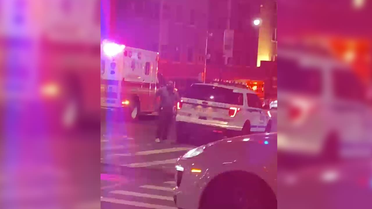Un joven de 15 años lucha por su vida tras recibir varios disparos en el Alto Manhattan